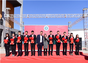 設(shè)立“王祖為”獎(jiǎng)學(xué)金，助寒門學(xué)子圓夢(mèng)“象牙塔”