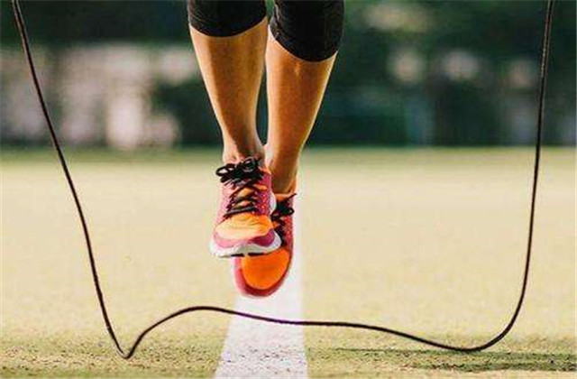 【萬(wàn)無(wú)“疫”失】宅家也能把肉減，居家微健身等你來(lái)體驗(yàn)