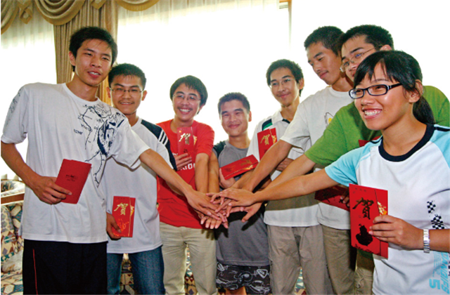 28年  ，公益慈善尊龍凱時人生就是贏是認真的 ！