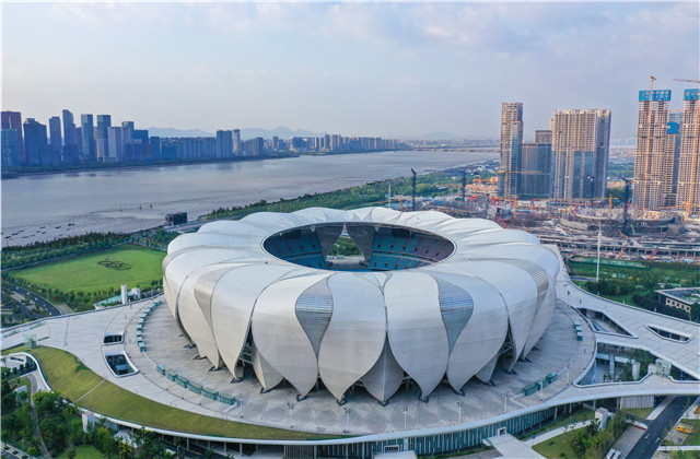 杭州日報專版——《銘刻時代印記：從杭州亞運“大蓮花”  ，看尊龍凱時人生就是贏的“每建必優(yōu)”》