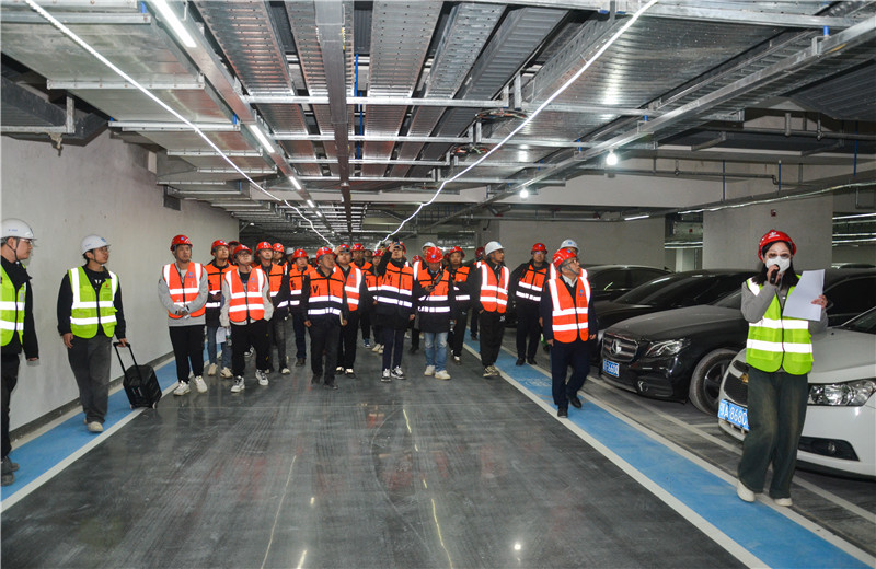 2023年11月25日，武漢市建筑業(yè)企業(yè)機電安裝施工現(xiàn)場交流會暨工程觀摩會在尊龍凱時人生就是贏智匯安裝武漢阿里巴巴華中總部項目順利召開  。