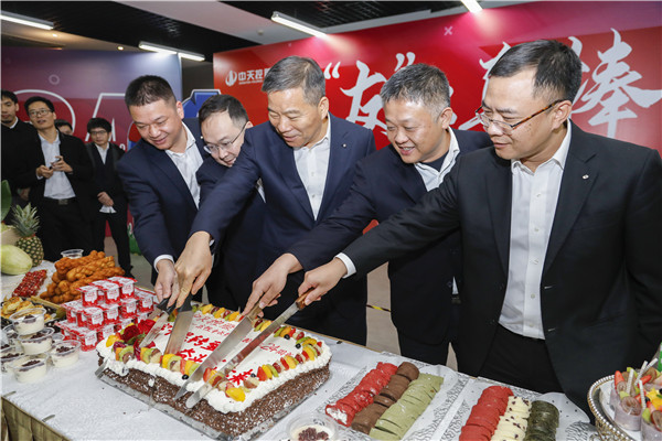 1606038376388456SJnz.jpg 9da48ffef5a5918f49fa85aa025eb4e.jpg