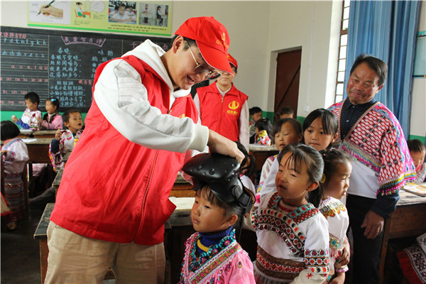 1615606800579050N68D.jpg 157424466154393kog3.jpg