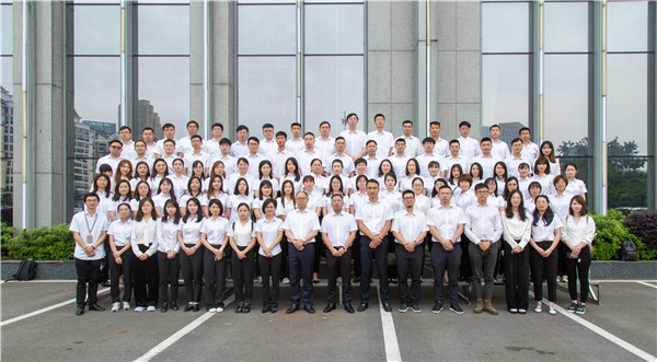 1622683670242226qfM4.jpg 合影小圖.jpg